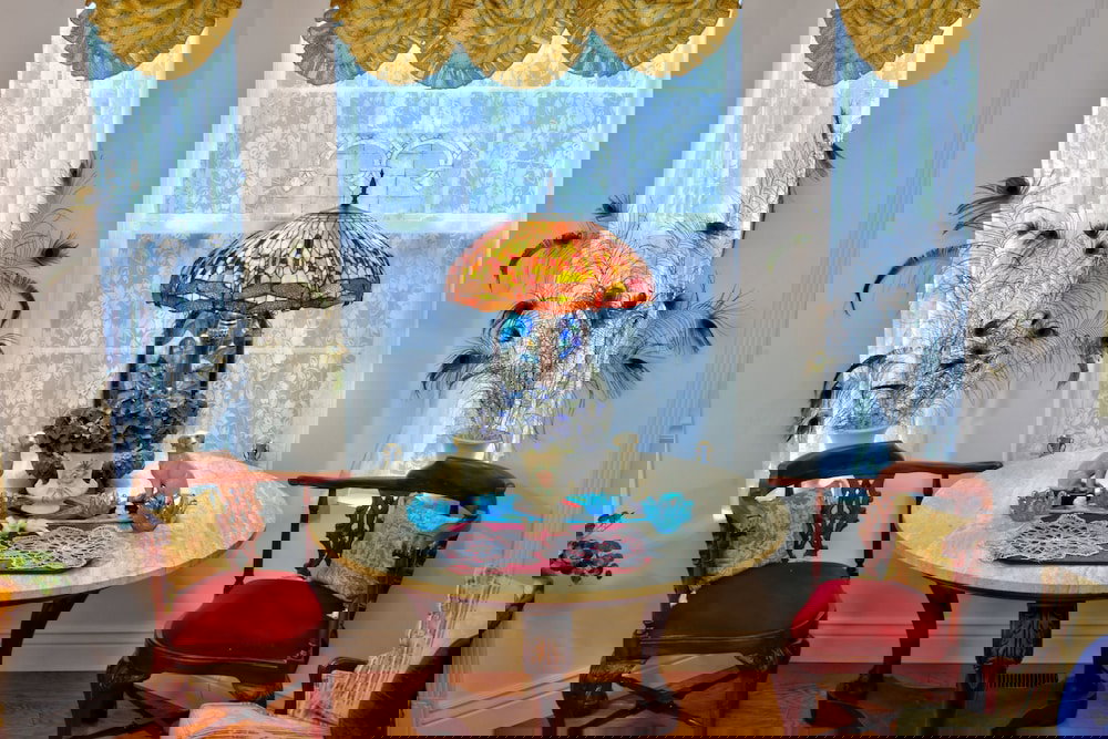 Big Yellow Inn - thumb 3