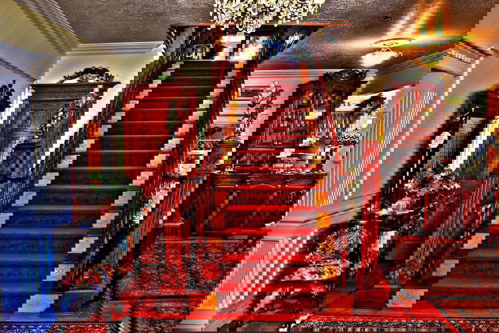 Big Yellow Inn - thumb 5