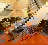 Beacon Inn 1750 - Tourism Bookings