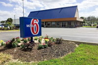 Motel 6 Wildwood FL