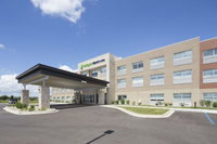 Holiday Inn Express  Suites Rochester Hill - Detroit Area an IHG Hotel