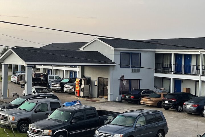 Kinder Inn - thumb 1