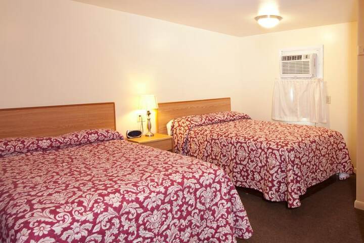 Charlie's Motel - thumb 7