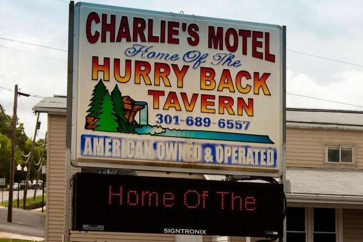 Charlie's Motel - thumb 1