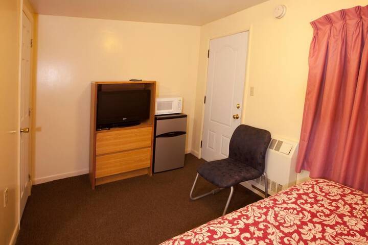 Charlie's Motel - thumb 3