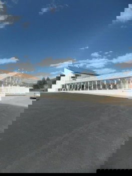 Aquarius Inn - thumb 1