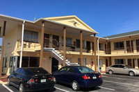 Fountain Inn  Suites