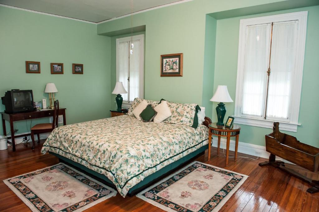 Cedars & Beeches Inn - thumb 7