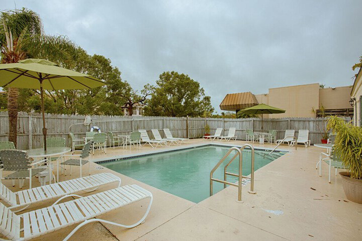 Island Breeze Inn - thumb 1