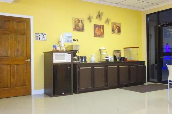 Winnie Inn & Suites - thumb 5