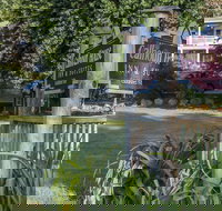 Calhoun House Inn  Suites - USA Accommodation