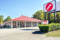 OYO Hotel Calhoun GA I 75  US 41 Hwy