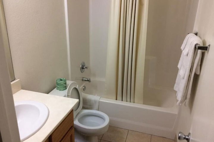 Travel Inn - thumb 6