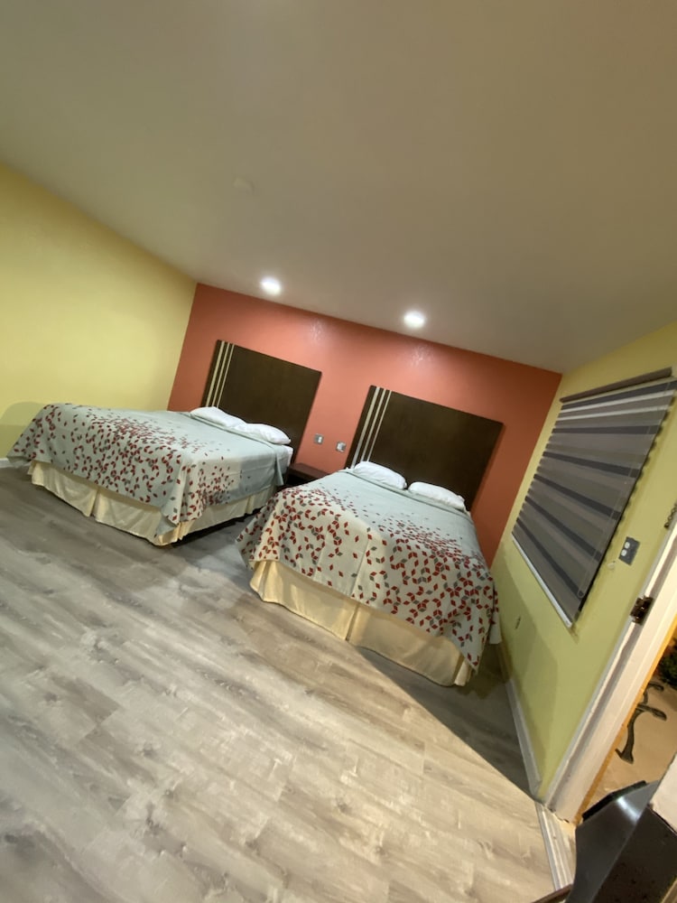 Budget Inn - thumb 5