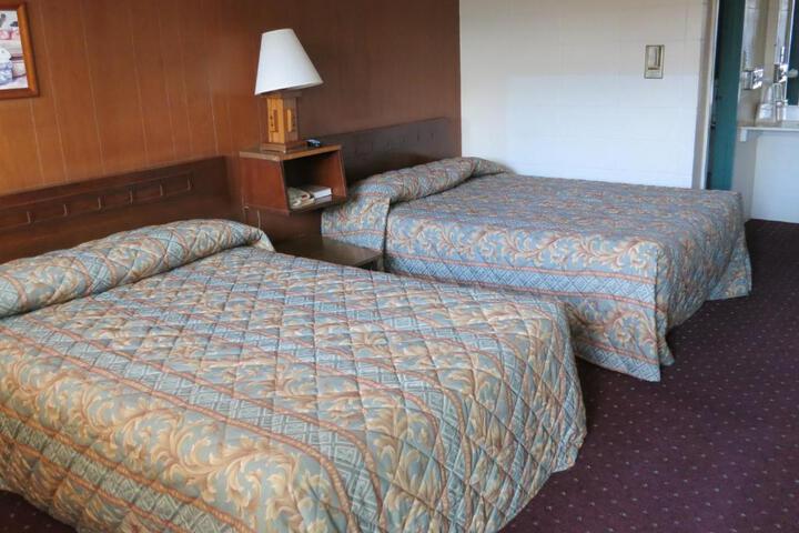 Hamilton Holiday Motel - thumb 1
