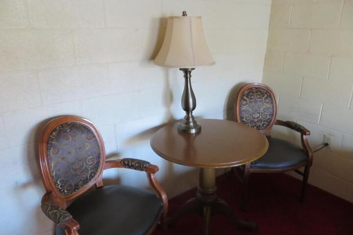 Alamo Inn - thumb 2