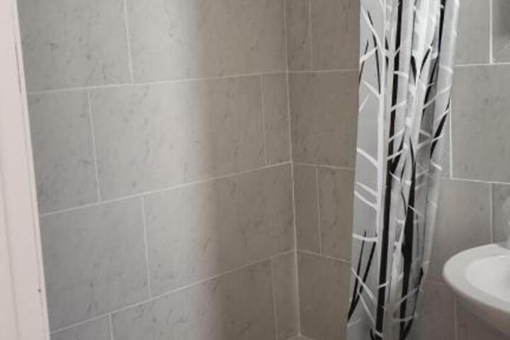 Mango Motel - thumb 6