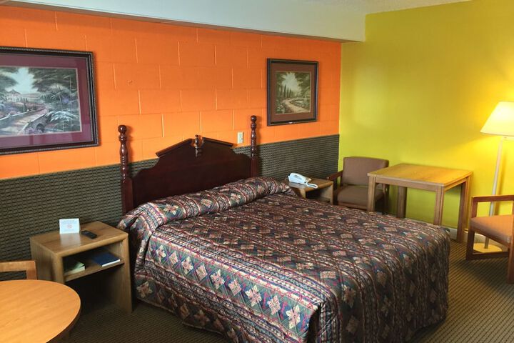 Adair Budget Inn - thumb 6