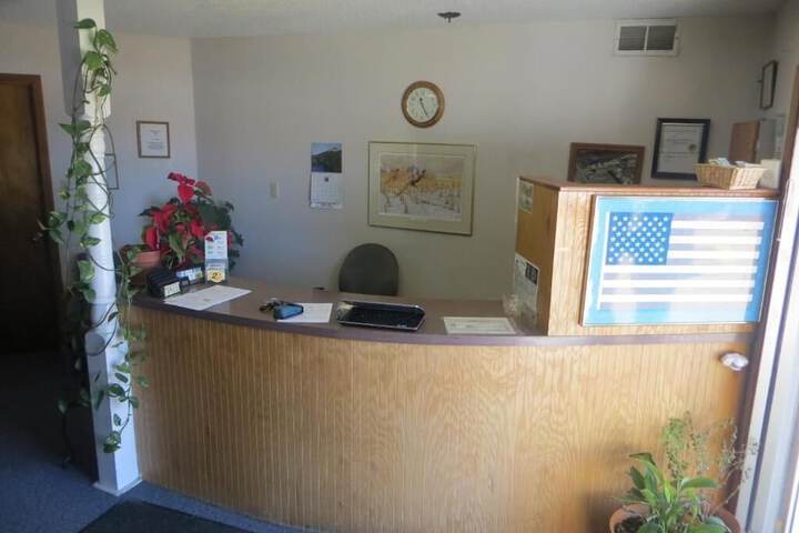 Adair Budget Inn - thumb 3