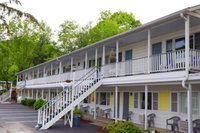Admiral Motel