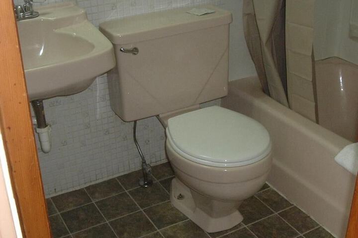 Fels Three Crown Motel - thumb 7