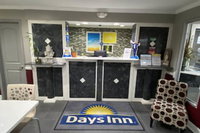 Days Inn by Wyndham Forest