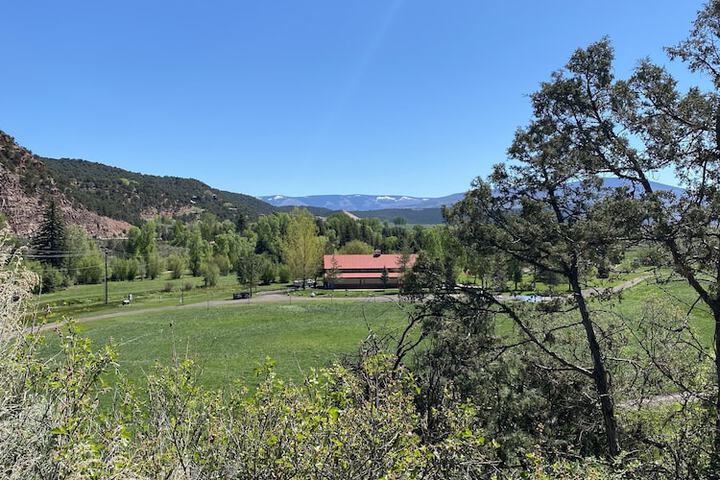 Comfort Inn & Suites - thumb 4