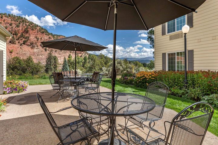 Comfort Inn & Suites - thumb 5