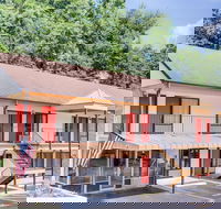 Days Inn by Wyndham Downtown Aiken - Tourism Bookings