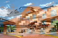 Comfort Inn  Suites Airport