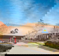 Days Inn by Wyndham Moab - Tourism Bookings