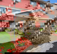 Quality Inn Cedar Rapids South - Tourism Bookings