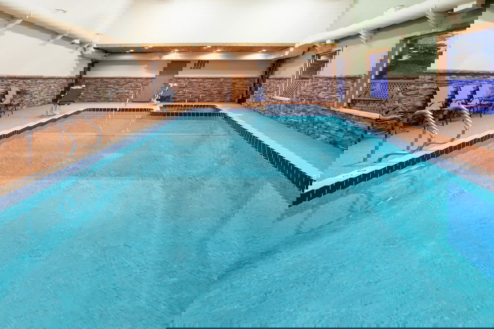 Days Inn By Wyndham Cadillac - thumb 1