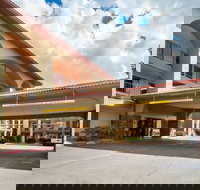 Quality Inn Airport East - USA Accommodation