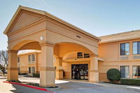 Quality Inn  Suites DFW Airport South