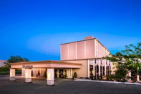 Sheraton Omaha Hotel