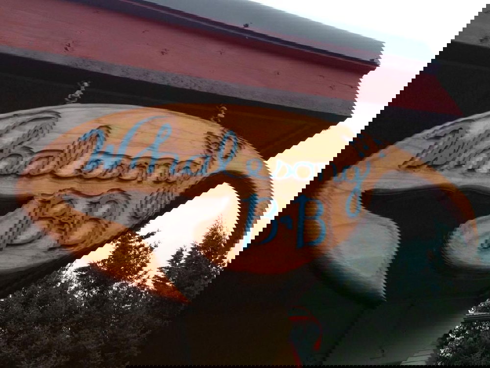 Whalesong Bed And Breakfast - thumb 0