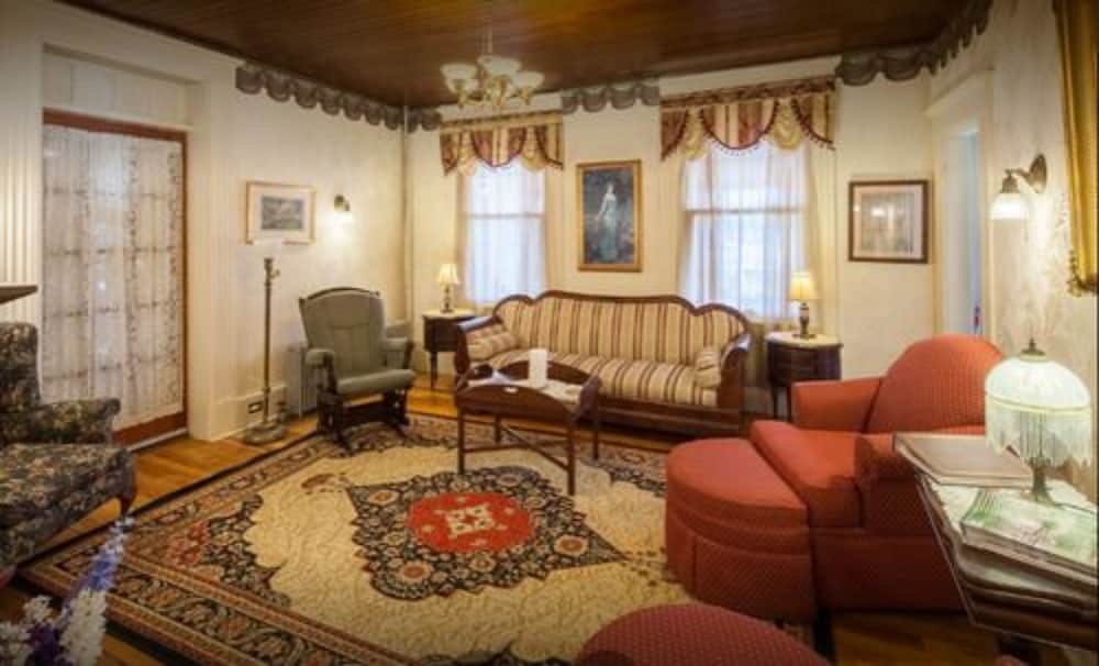 Augustus Bove House - thumb 3