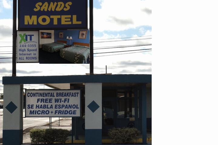 Sands Motel - thumb 1