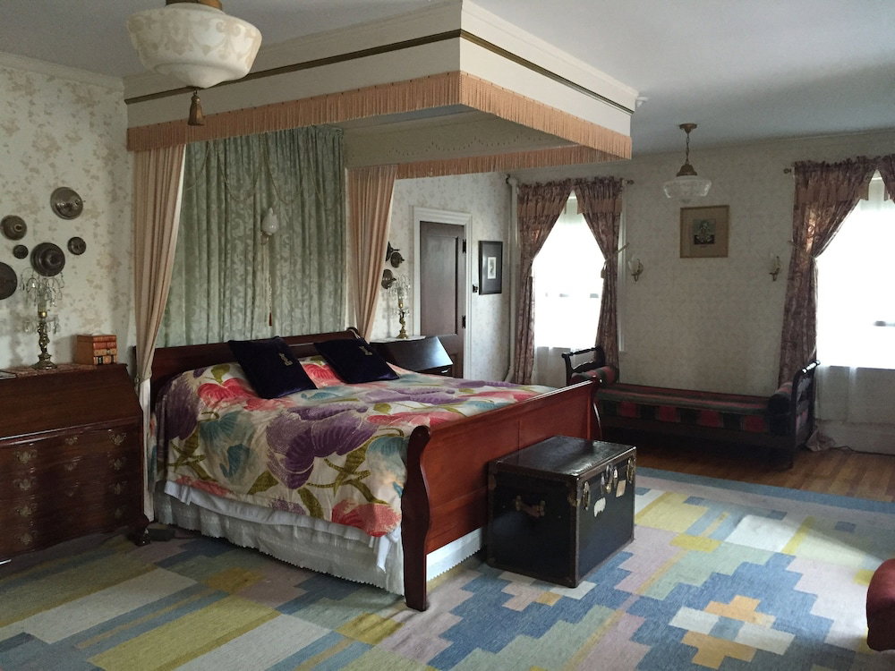 The Munroe Inn - thumb 5