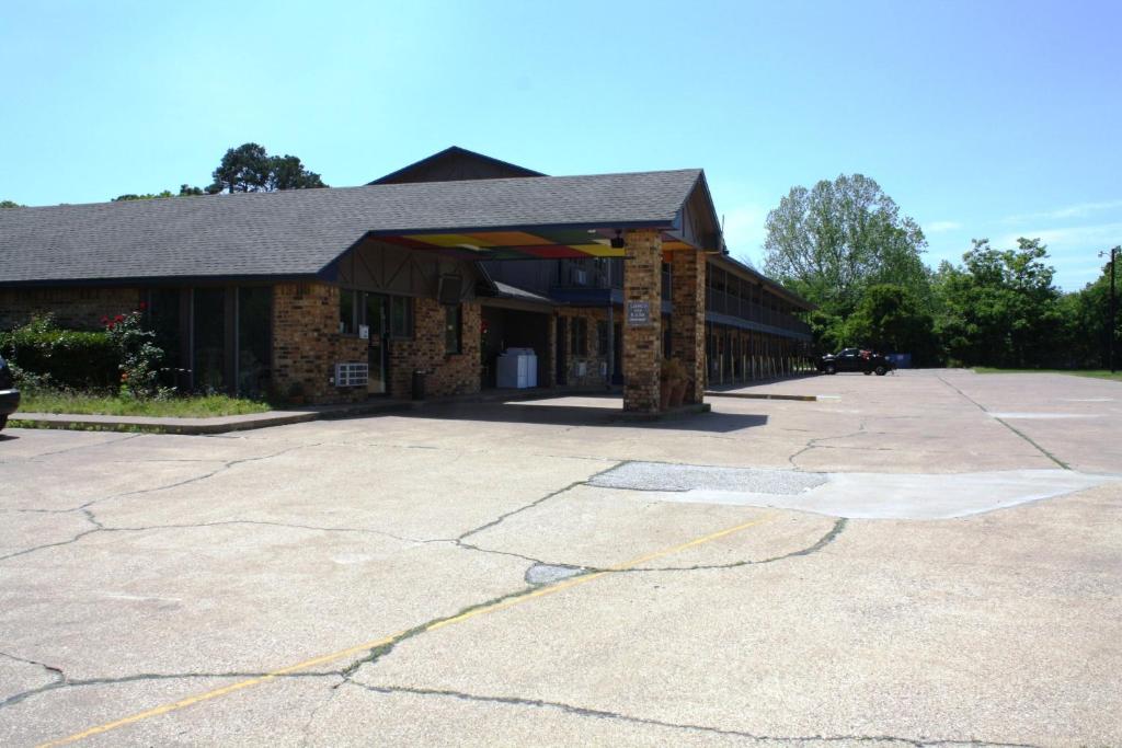 Lake Palestine Motor Inn - thumb 6