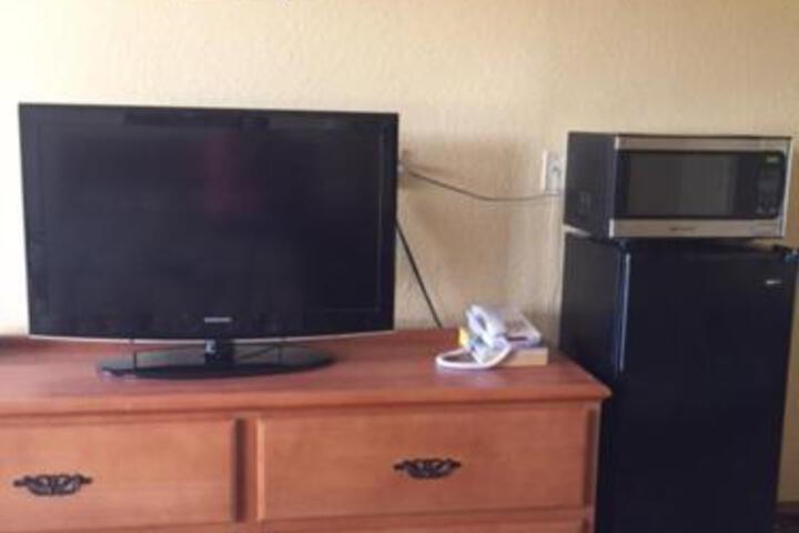 Lake Palestine Motor Inn - thumb 0