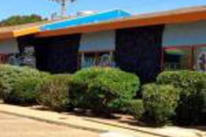 Crystal Palace Inn Brownfield - thumb 0