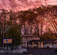 Maple Leaf Motel - USA Accommodation