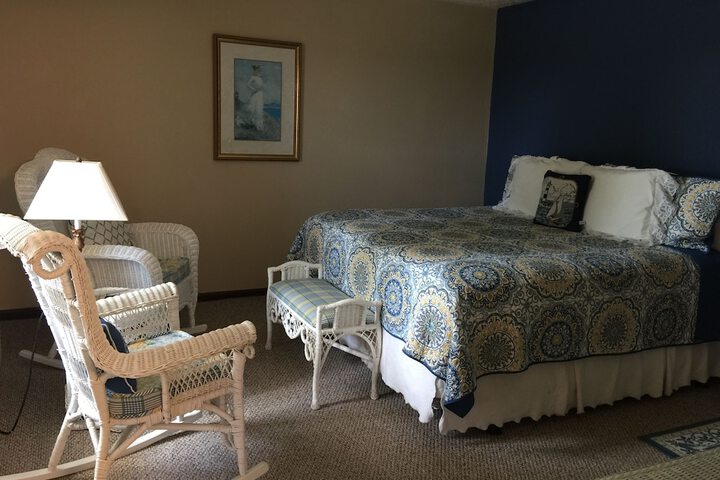 Crest Country Inn - thumb 5