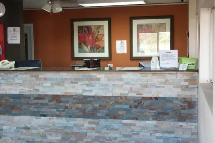 Super 7 Motel - thumb 3