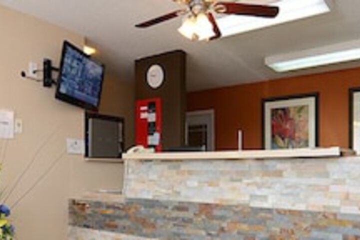 Super 7 Motel - thumb 4