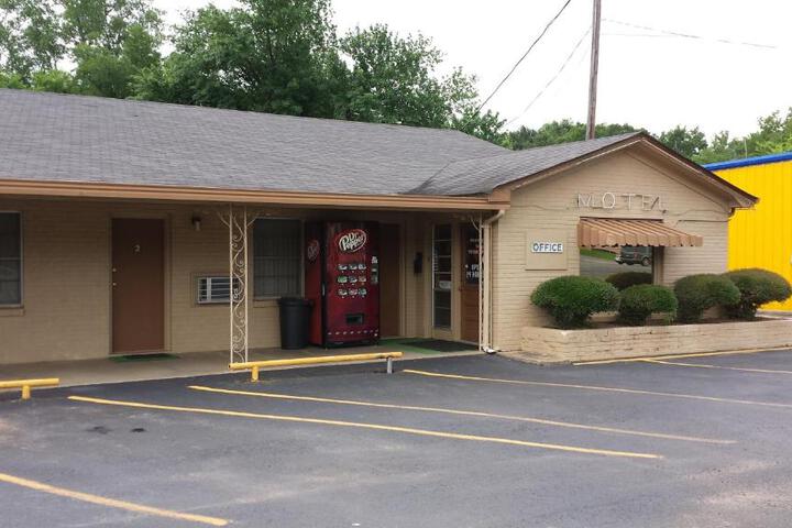 Texas Inn Motel - thumb 5