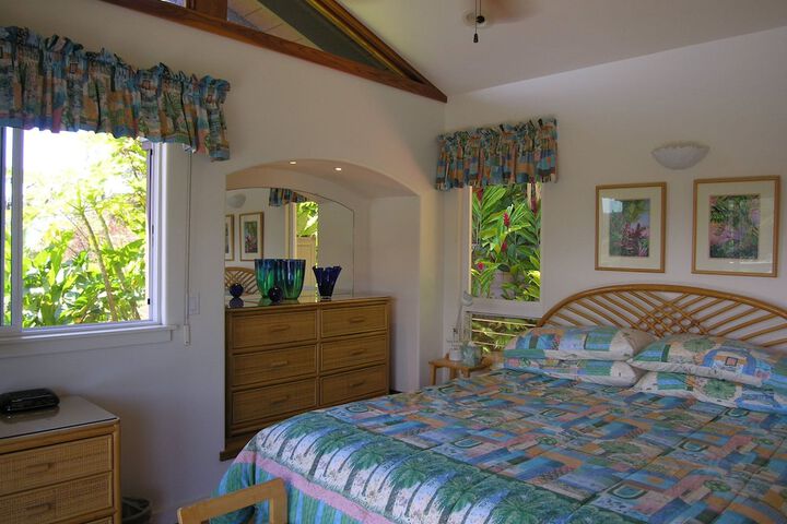 Adventure In Paradise - thumb 2