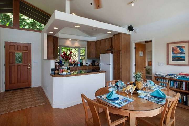 Adventure In Paradise - thumb 4